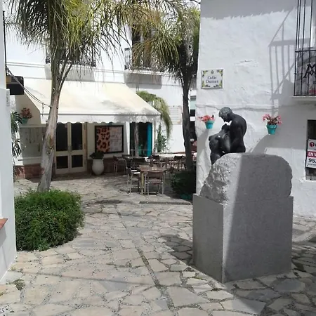 Calle Concepcion Apartman *